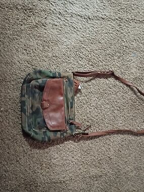 No Boundaries Green Camouflage Crossbody with Brown Trim
